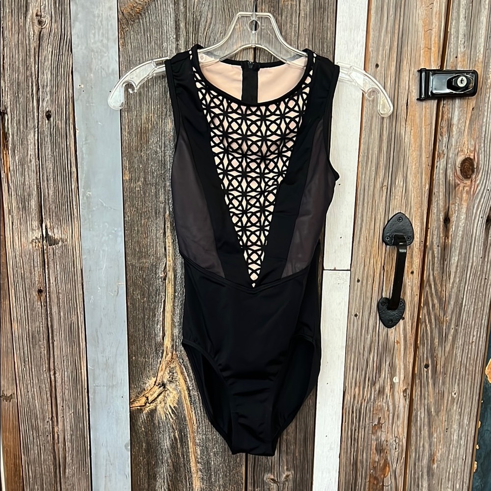 Weissman Leotard, AXS only worn for photo shoot! Like new!